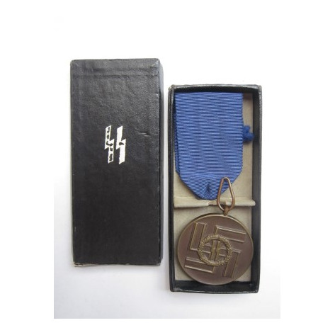 SS Eight Year's Faithful Service Medal.