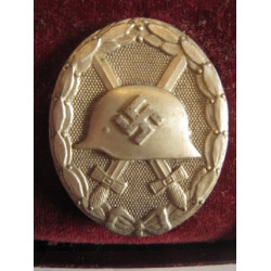 Silver Wound Badge "4" (Steinhauer & Lück) - Bruno Mado Medals