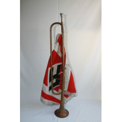 Trumpet/fanfare with HJ pennant. - Bruno Mado Medals