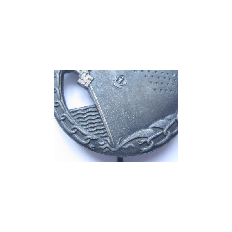 Blockade Runner Badge "Dishback"