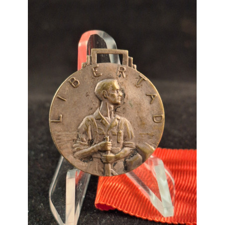 Medalla de la Solidarité. - Bruno Mado Medals
