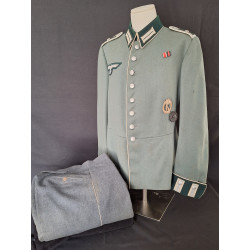 Waffenrock y pantalón. - Bruno Mado Medals