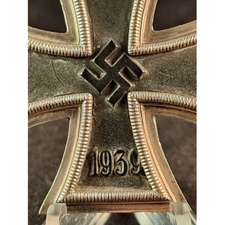 Iron Cross screwback system (unmarked Schickle)