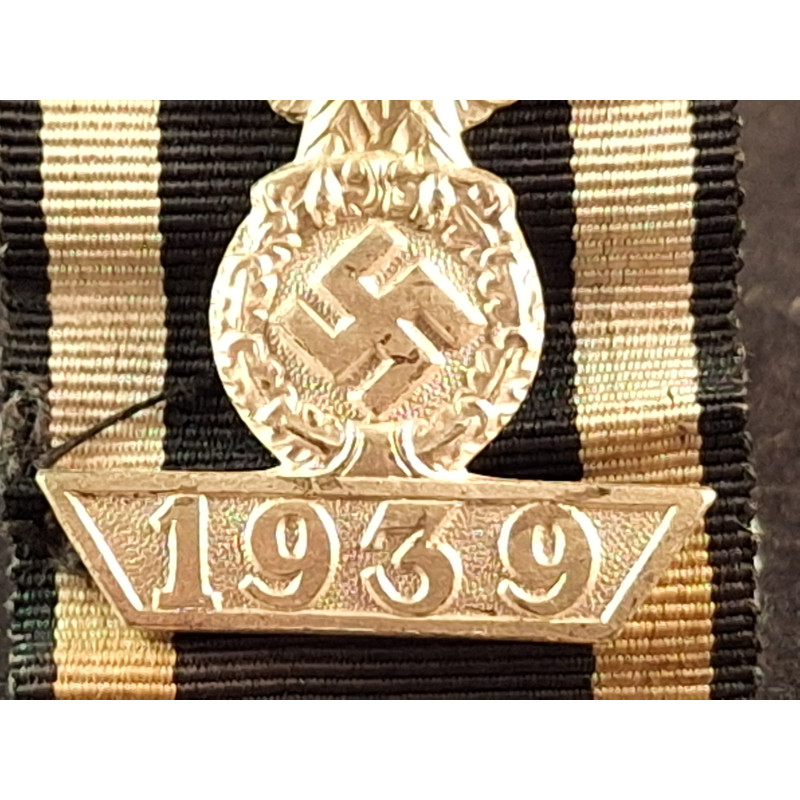 Clasp to the Iron Cross Second Class (S&L) - Bruno Mado Medals