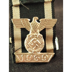 Clasp to the Iron Cross Second Class (S&L) - Bruno Mado Medals