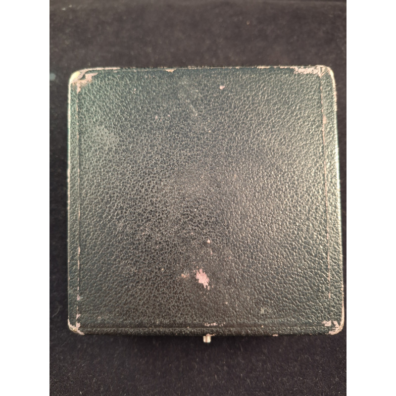 Grupo del Capitán Justo Blanquez Izquierdo - Bruno Mado Medals