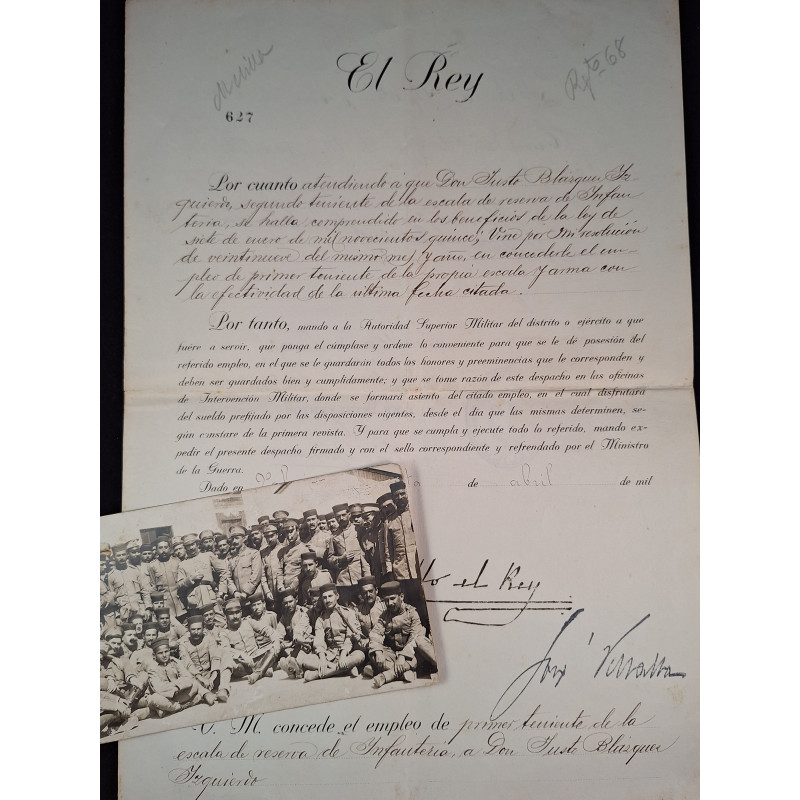 Grupo del Capitán Justo Blanquez Izquierdo - Bruno Mado Medals