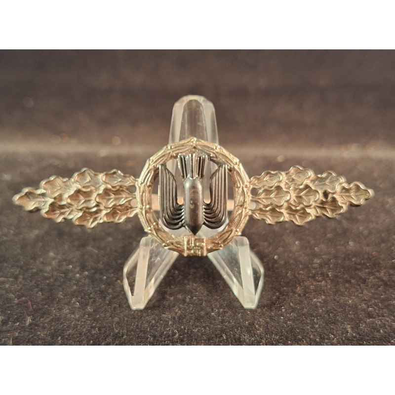 Luftwaffe Squadron Clasp (unmarked C.E. Juncker)