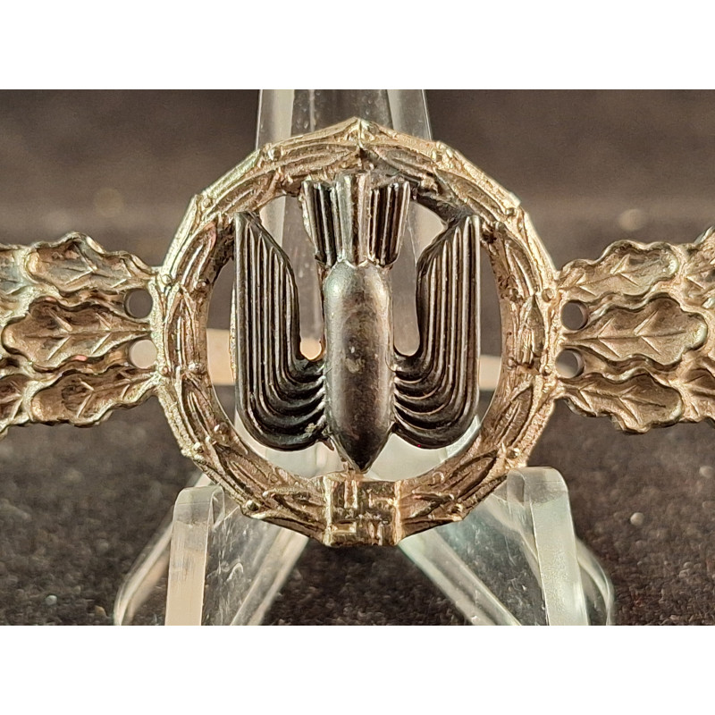 Luftwaffe Squadron Clasp (unmarked C.E. Juncker)