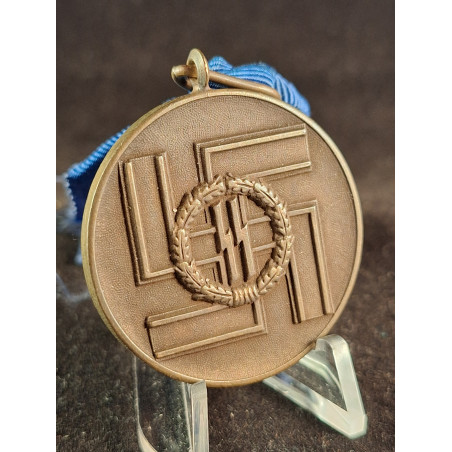 Long SS Service Award for 8 Years Service (Petz & Lorenz).