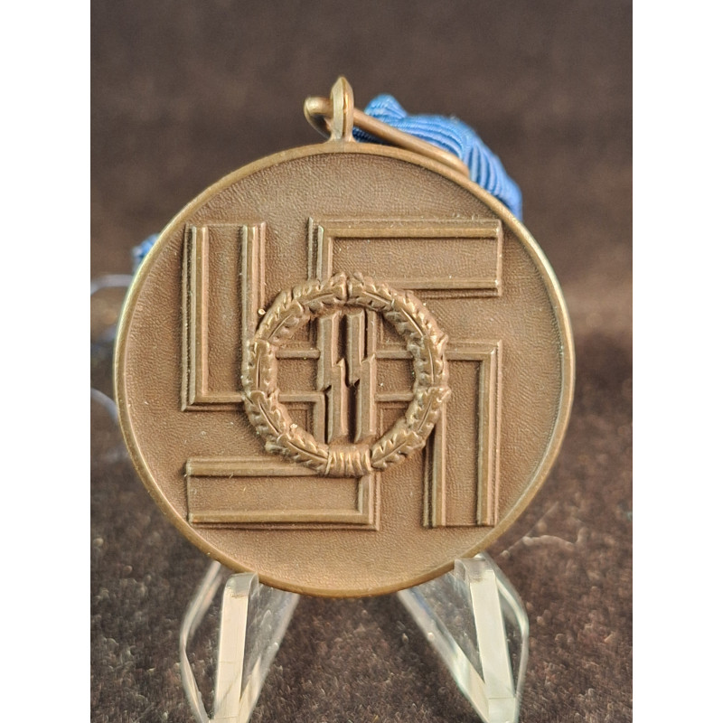 Long SS Service Award for 8 Years Service (Petz & Lorenz).