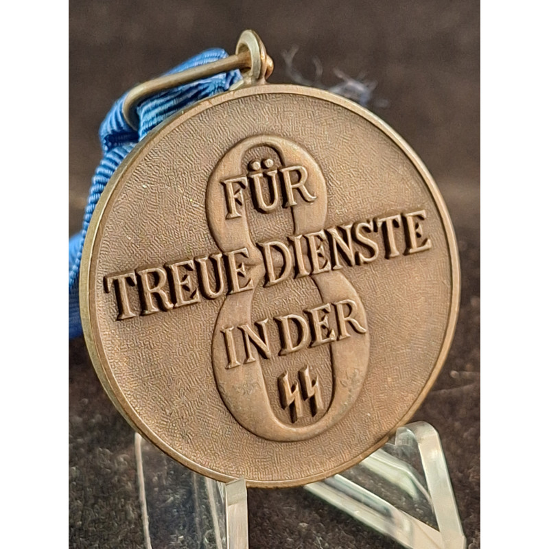 Long SS Service Award for 8 Years Service (Petz & Lorenz).