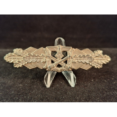 Barra de asalto cuerpo a cuerpo (Fec. Peekhaus)