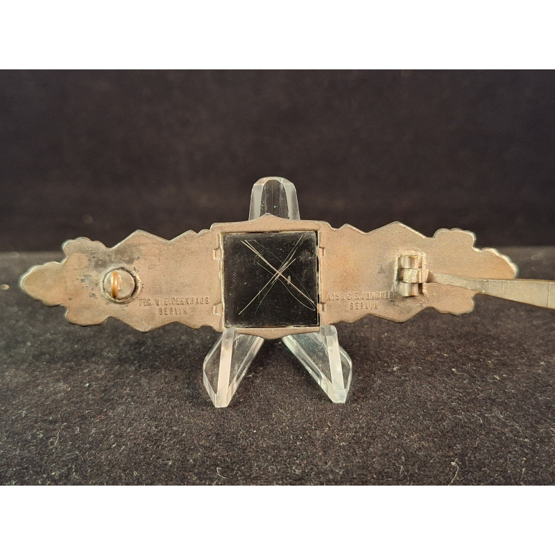 Barra de asalto cuerpo a cuerpo (Fec. Peekhaus)