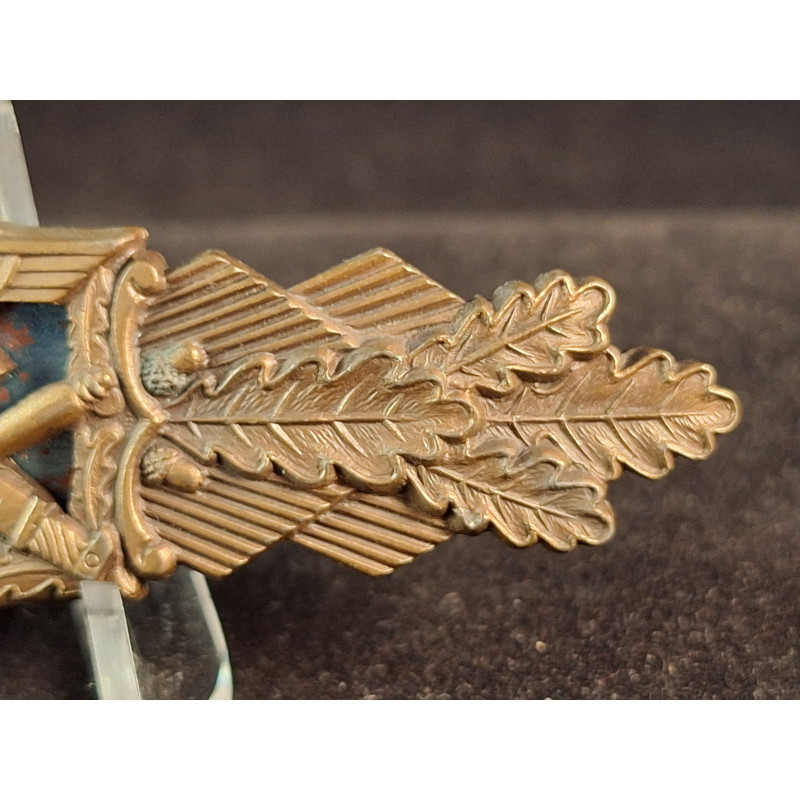 Close Combat Clasp ("Fec.W.E.Peekhaus. Berlin")