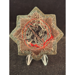 Cruz alemana en oro. Tela.