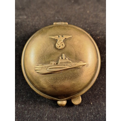 Estuche de latón de la Kriegsmarine