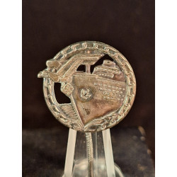 Blockade Runner Badge (cased).