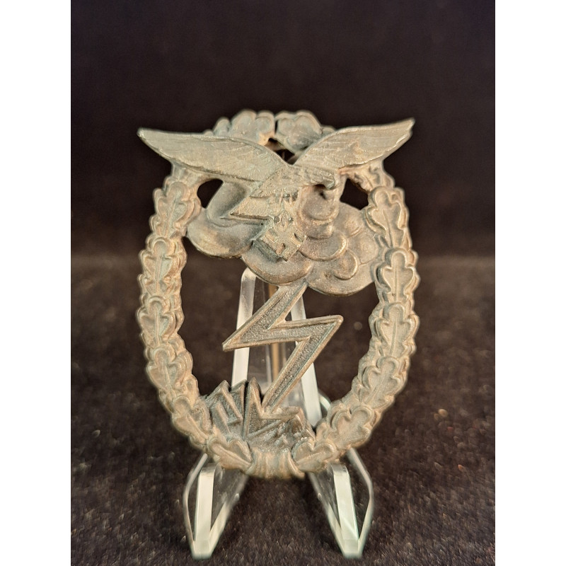 Luftwaffe Ground Assault Badge.