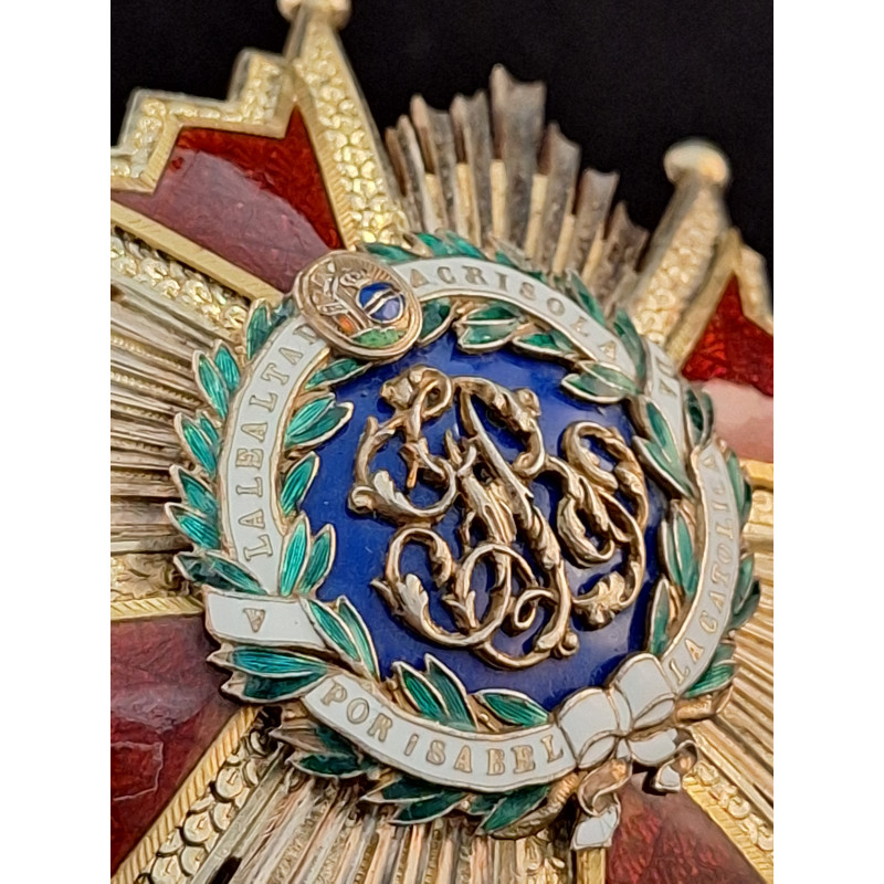 Order of the Isabella the Catholic.