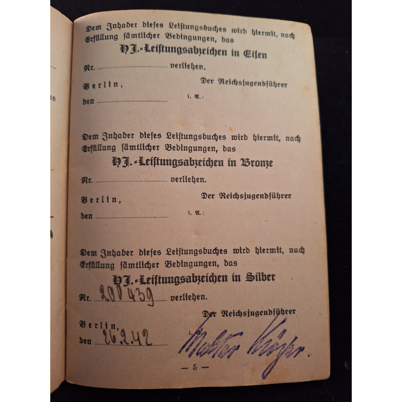 Leistungsbuch de las HJ. - Bruno Mado Medals