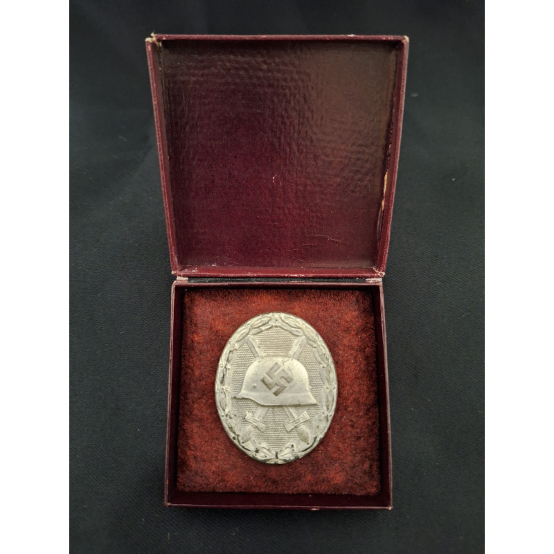 Placa de Herido en plata "107" (Carl Wild) - Bruno Mado Medals