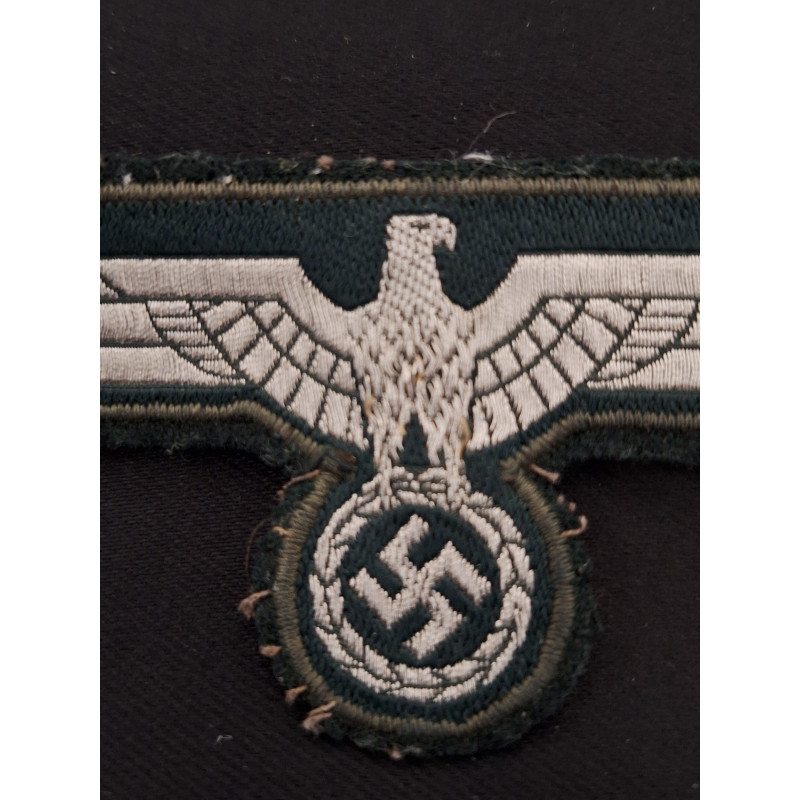 Águila de pecho para chaqueta del Heer. - Bruno Mado Medals