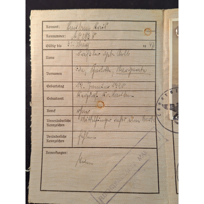 Documento de Identidad. - Bruno Mado Medals
