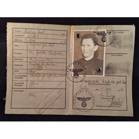 Documento de Identidad. - Bruno Mado Medals