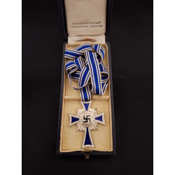Cruz de las Madres (Liefergemeinschaft) - Bruno Mado Medals