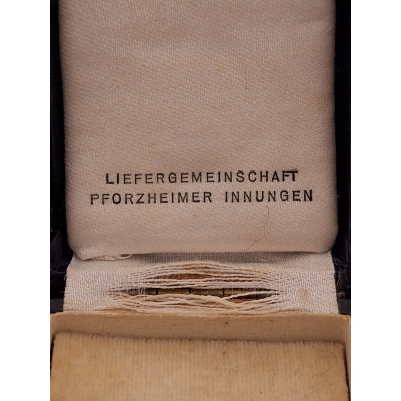 Cruz de las Madres (Liefergemeinschaft) - Bruno Mado Medals