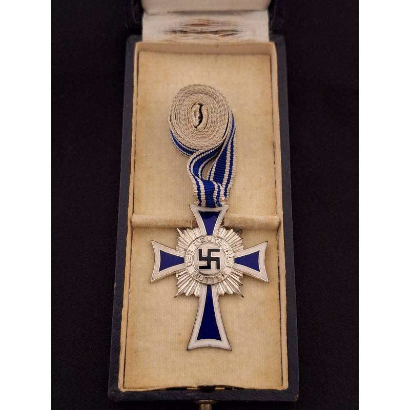 Cruz de las Madres (Liefergemeinschaft) - Bruno Mado Medals