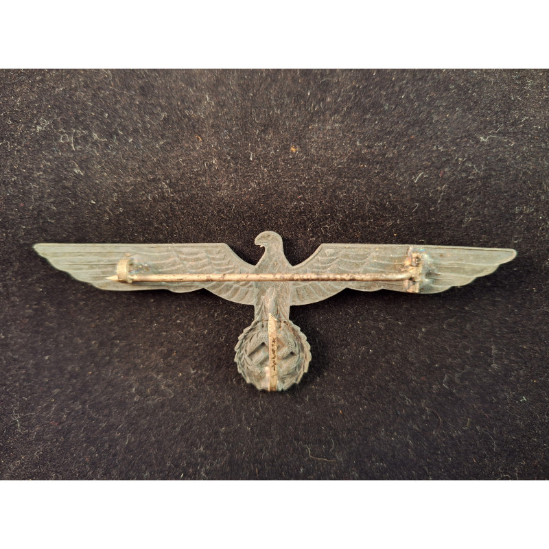 Águila de pecho zinc. - Bruno Mado Medals