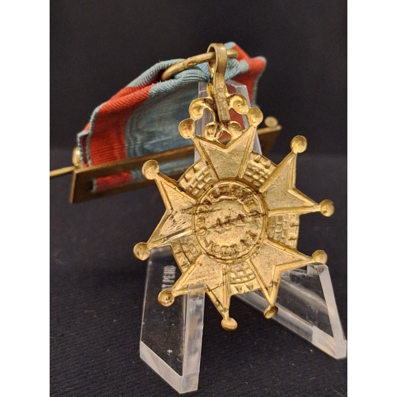 Medalla de Benemérito a la Patria - Bruno Mado Medals