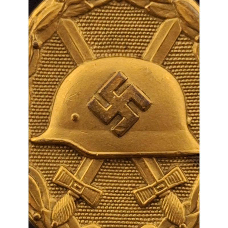 Gold Wound Badge "30" - Bruno Mado Medals