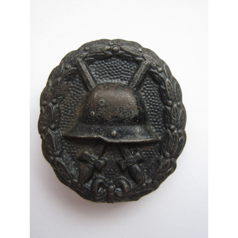 Placa de herido en negro