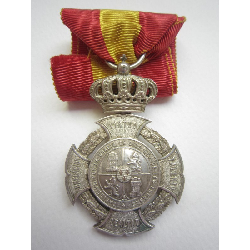 Medalla Don Carlos (plata)