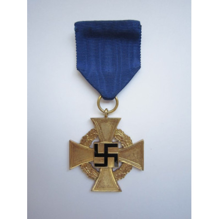 Medalla de 40 años de Servicio al Estado