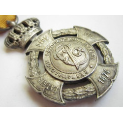 Medalla Don Carlos. Plata.