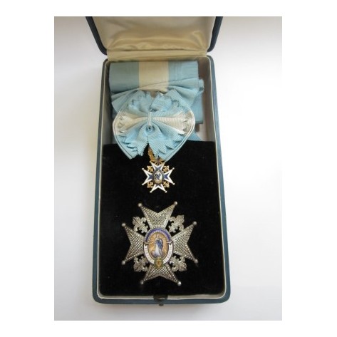 Order of Charles III. Grand Cross.