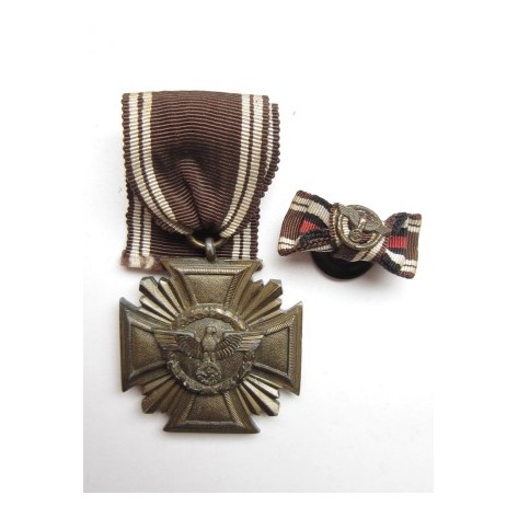 Medalla de 10 años de Servicio en el NSDAP.